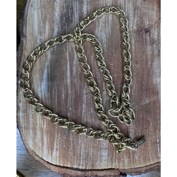 Monet Vintage Gold Plated Statement Rope/Link Necklace - Picture 2 of 4